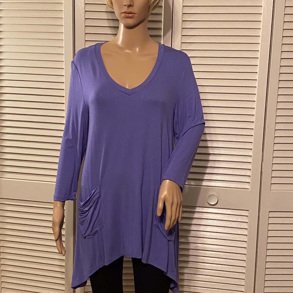 LOGO Lori Goldstein Periwinkle Medium Tunic